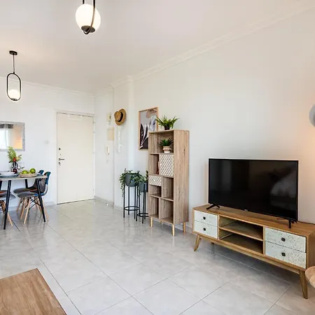 Sweet Retreat 2-br In Mackenzie *